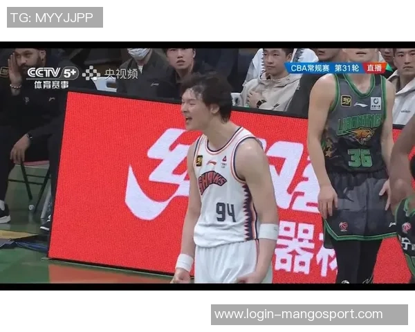 CBA精彩对决辽宁队挑战上海队全力争胜展现篮球魅力